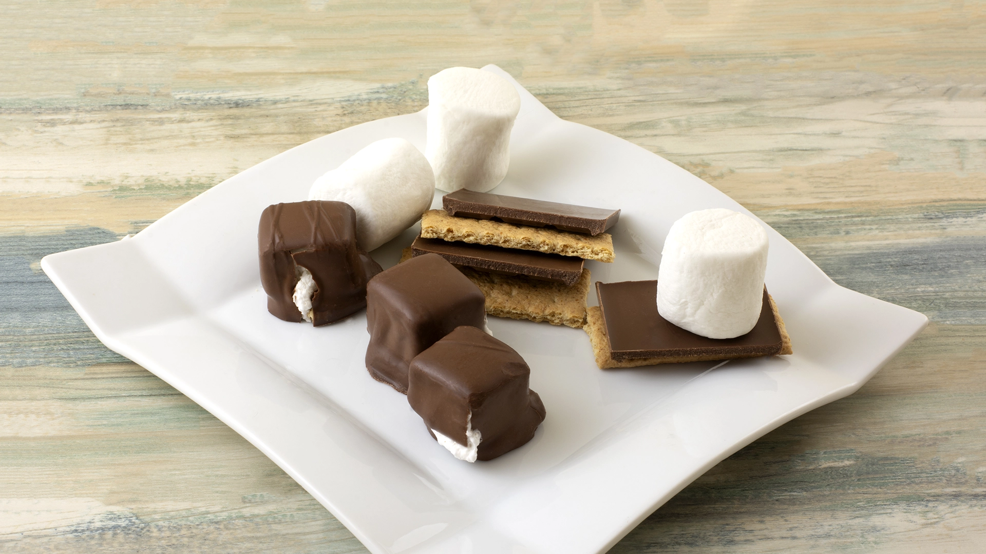 Mini S’mores Snackers